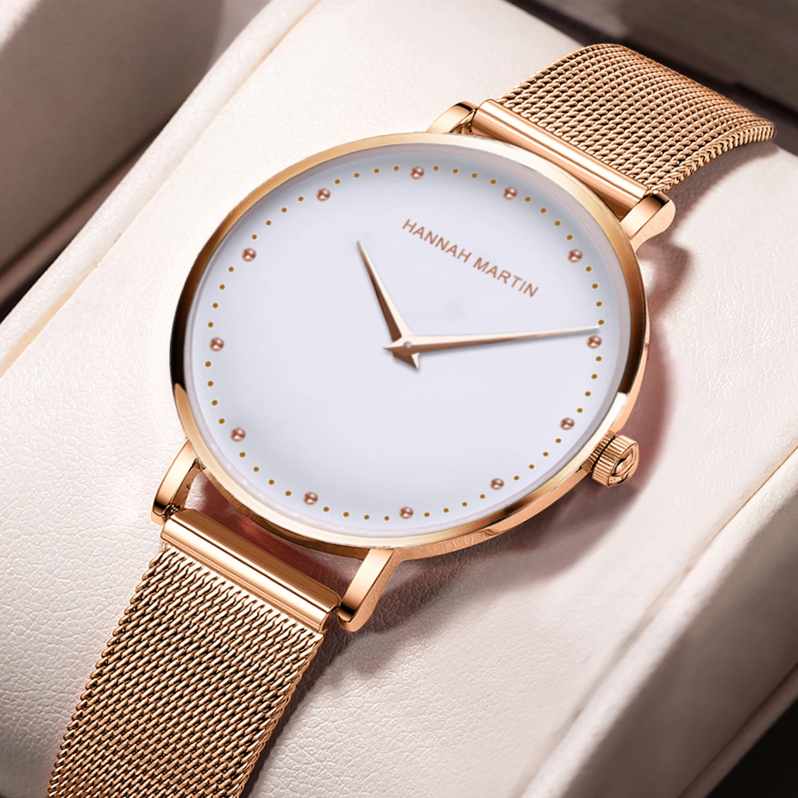 Fashion Simple Style Quartz Watches Womens Original Japanese Movement Black Silver Rose Gold 36mm Waterproof Watches for Women
Fashion Simple Style Quartz Watches Womens Original Japanese Movement Black Silver Rose Gold 36mm Waterproof Watches for Women