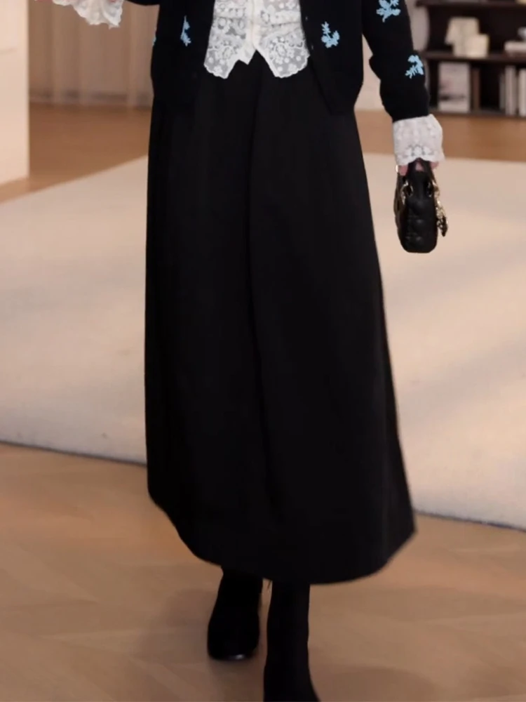 Hebe Style High Waist A-Line Midi Skirt Women's Black Slimming Elegant Korean Fashion Breathable Skin-Friendly Casual Skirt
Hebe Style High Waist A-Line Midi Skirt Women's Black Slimming Elegant Korean Fashion Breathable Skin-Friendly Casual Skirt