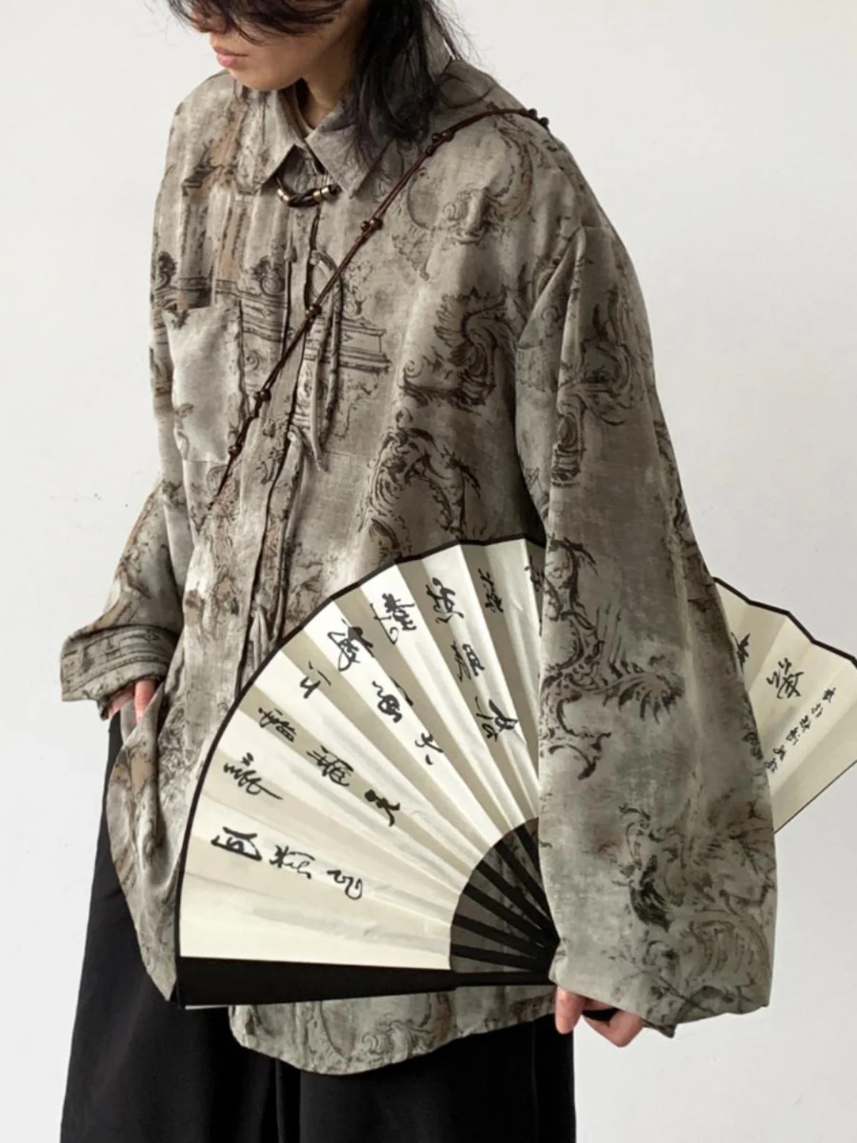 Retro Chinese Sle Button up irt Long Sve Loose Fit Floral Print ex Spring Autumn Casual irt Couple Base Layer
Retro Chinese Sle Button up irt Long Sve Loose Fit Floral Print ex Spring Autumn Casual irt Couple Base Layer