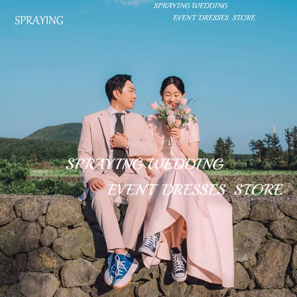 SPRAYING Simple Satin Pink Wedding Dress Square Collar Long Woman Bridal Gown Korea Garden Shooting Corset Back 2024 Prom Dress
SPRAYING Simple Satin Pink Wedding Dress Square Collar Long Woman Bridal Gown Korea Garden Shooting Corset Back 2024 Prom Dress