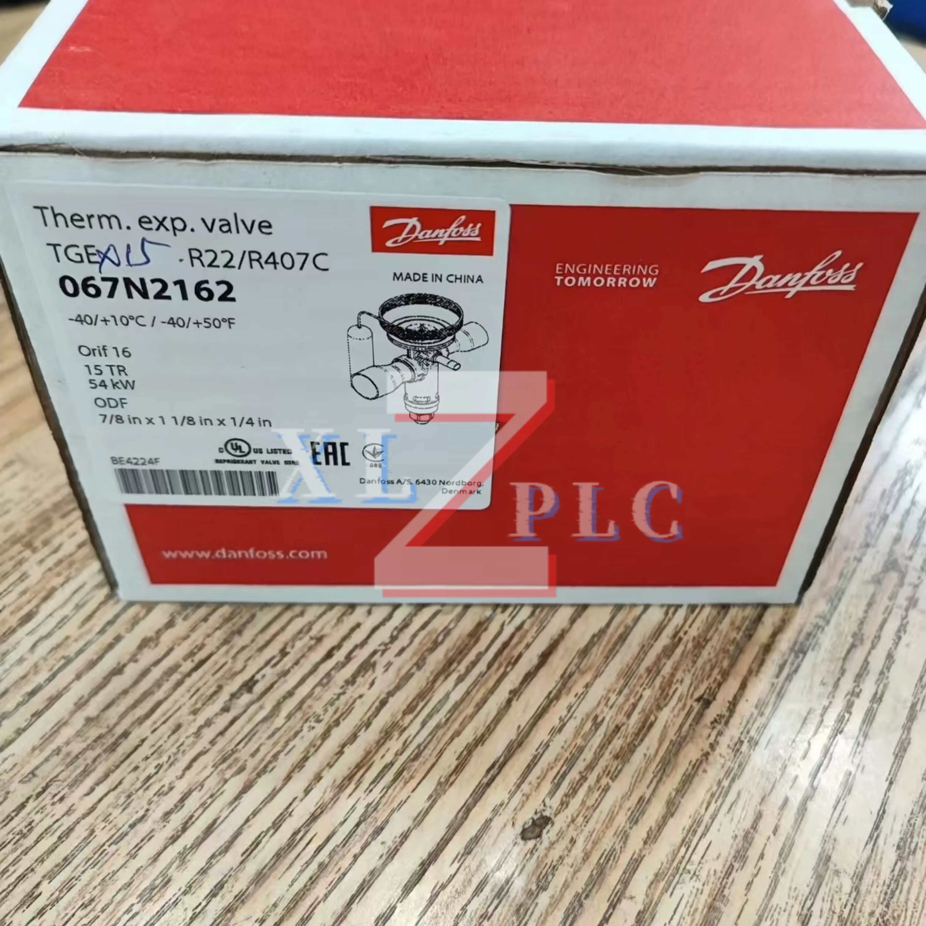 067N2161 TGE 067N2162 TGE 067N2163 TGE 067N2165 TGE thermostatic expansion valve brand new
067N2161 TGE 067N2162 TGE 067N2163 TGE 067N2165 TGE thermostatic expansion valve brand new