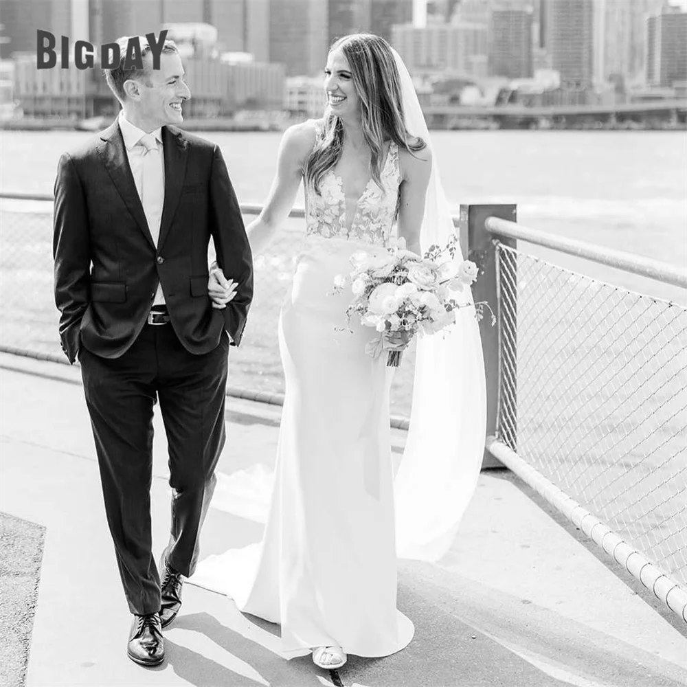 Elegant Mermaid Wedding Dresses Women Lace Open Back V-Neck Spaghetti Straps Applique Bridal Gown Sweep Train Vestidos De Noiva
Elegant Mermaid Wedding Dresses Women Lace Open Back V-Neck Spaghetti Straps Applique Bridal Gown Sweep Train Vestidos De Noiva