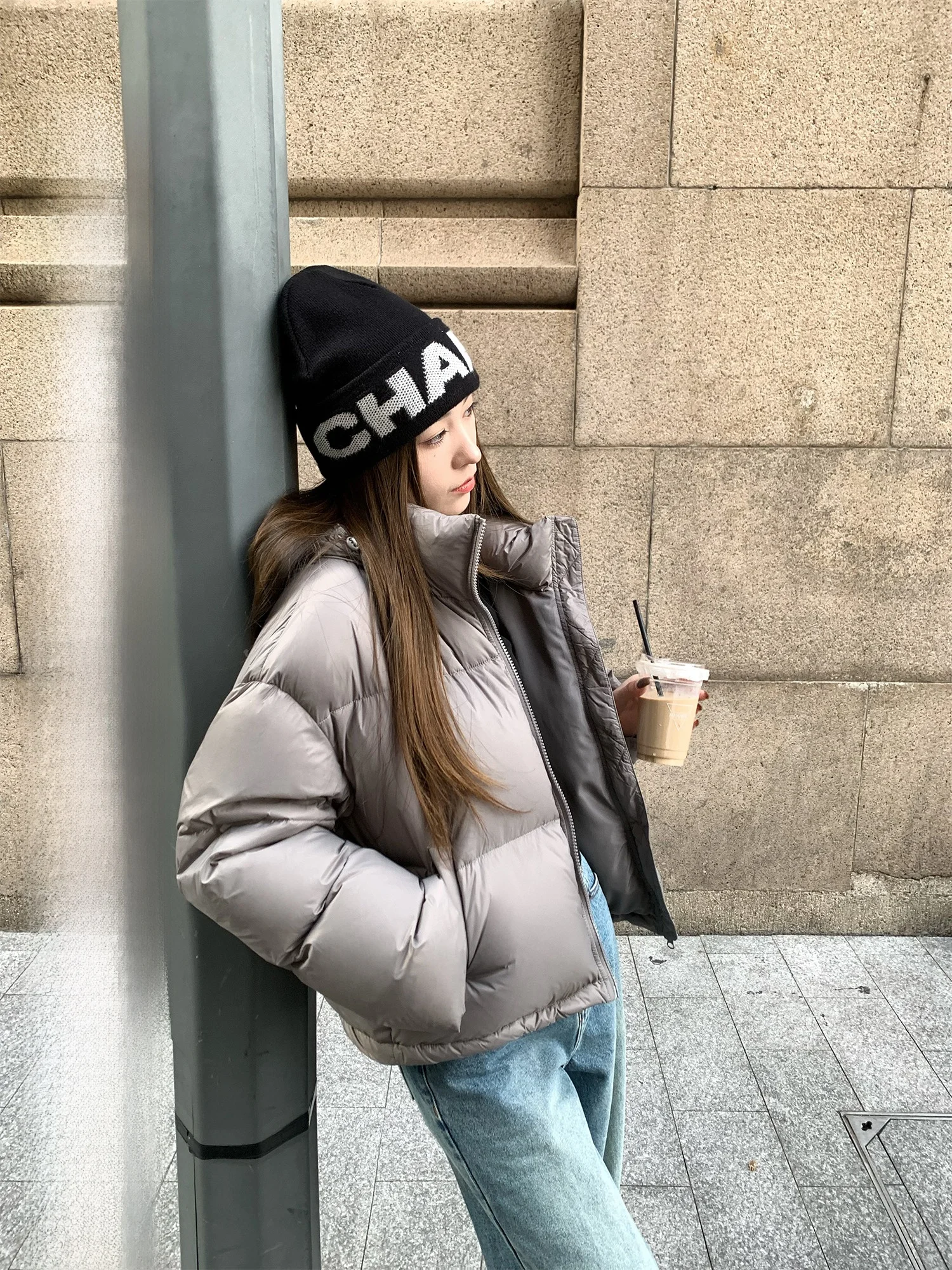 Hhi Soft European Bag Series White Du down Jaet, женская зимняя теплая корейская версия, теплое пальто
Hhi Soft European Bag Series White Du down Jaet, женская зимняя теплая корейская версия, теплое пальто