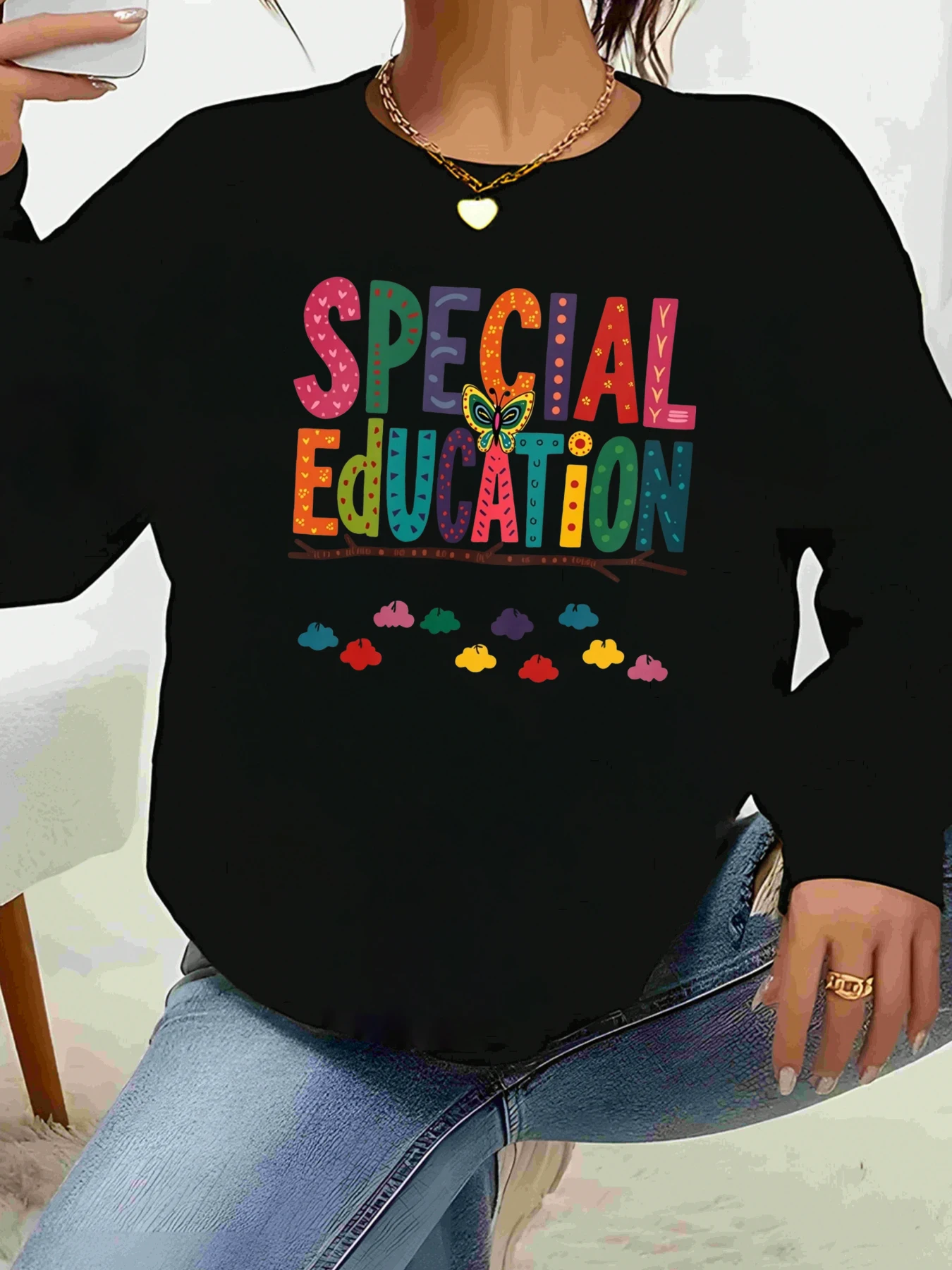 Свитер с длинными рукавами и радужным принтом бабочки для особых образования, школьная одежда для учителей и образования
Свитер с длинными рукавами и радужным принтом бабочки для особых образования, школьная одежда для учителей и образования