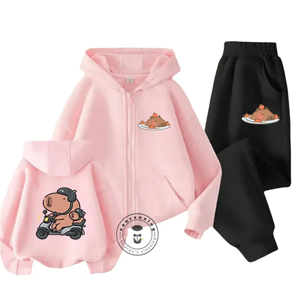 2025 Capybara Hot Sports Leisure Set Anime Top for Kids 1-14 Years Old Boys Girls Comfortable Zipper Hoodie Set
2025 Capybara Hot Sports Leisure Set Anime Top for Kids 1-14 Years Old Boys Girls Comfortable Zipper Hoodie Set