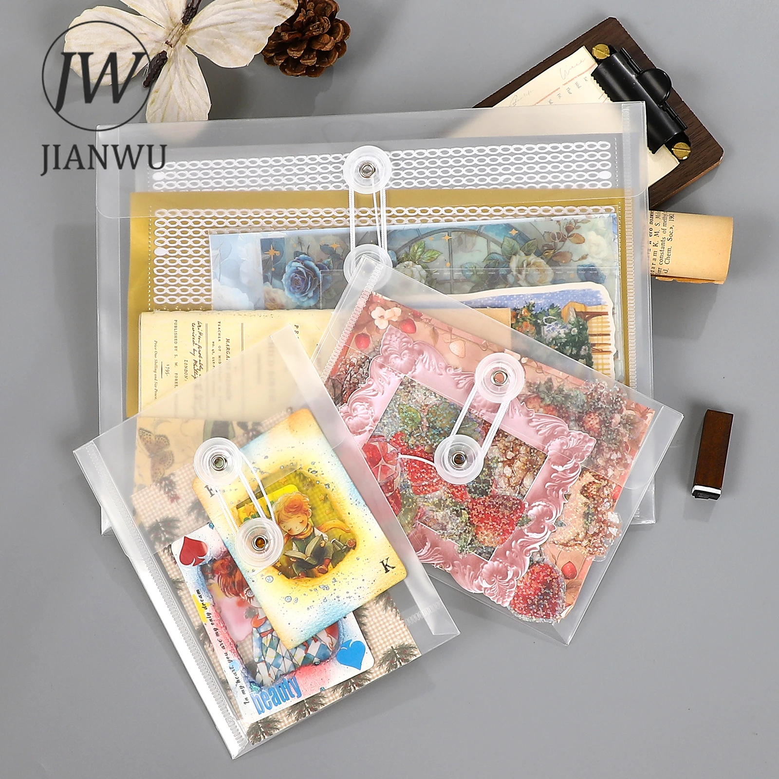 JIANWU 5 Pcs/set Transparent Winding Rope Thickened Waterproof Journal Material File Storage Bag Creative Stationery
JIANWU 5 Pcs/set Transparent Winding Rope Thickened Waterproof Journal Material File Storage Bag Creative Stationery