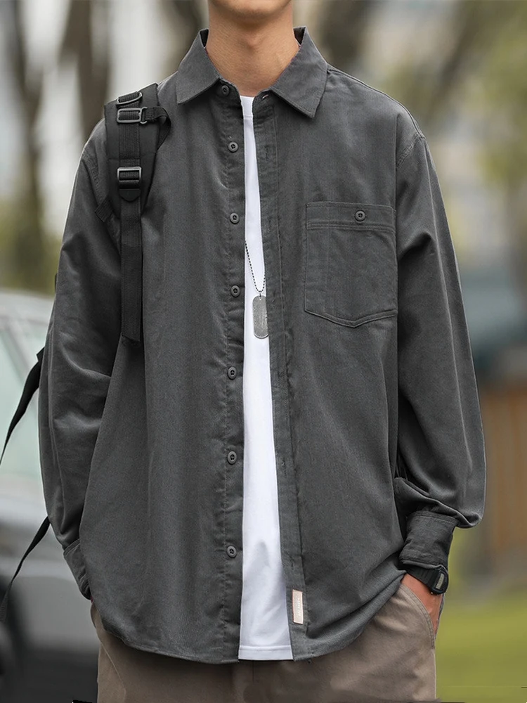 Мужская винтажная куртка-жакет из вельвета в японском стиле с откидным воротником, классическая повседневная верхняя одежда для весны и осени
Мужская винтажная куртка-жакет из вельвета в японском стиле с откидным воротником, классическая повседневная верхняя одежда для весны и осени