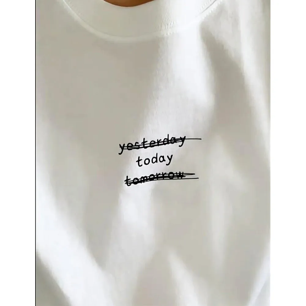 Cherish The Present People Letters Printed Graphic Tees Unisex Loose Cotton T Shirt Summer Short Sleeve High Quality Casual Tops
Cherish The Present People Letters Printed Graphic Tees Unisex Loose Cotton T Shirt Summer Short Sleeve High Quality Casual Tops