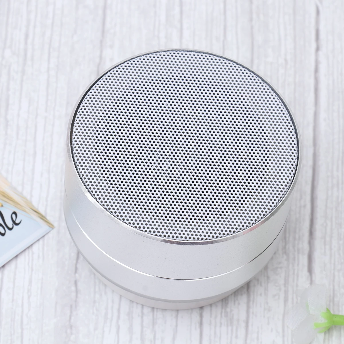 Aluminum Alloy Mini Speaker Wireless Bluetooth Speaker V3 Version High Fidelity Stereo Bass Sound For Ipads Tablets Silver
Aluminum Alloy Mini Speaker Wireless Bluetooth Speaker V3 Version High Fidelity Stereo Bass Sound For Ipads Tablets Silver