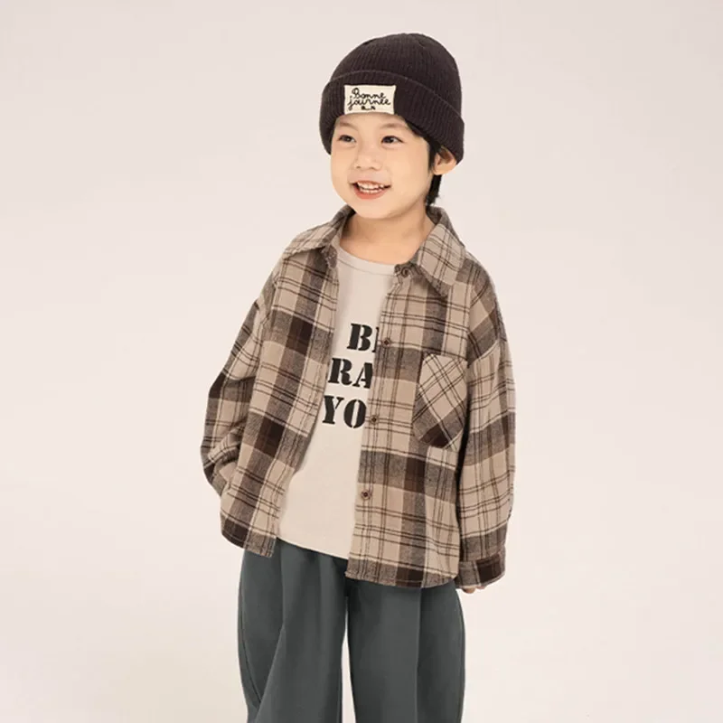 2024 Autumn New Kids fashion plaid shirt children pure cotton Turn-down collar shirts Boys loose casual Tops
2024 Autumn New Kids fashion plaid shirt children pure cotton Turn-down collar shirts Boys loose casual Tops