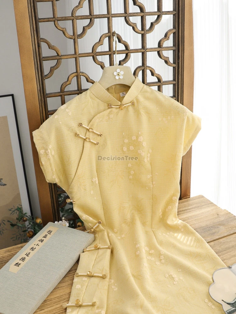 2026 new chinese traditional style cheongsam spring summer new stand collar short sleeve slimming elegant women daily qipao
2026 new chinese traditional style cheongsam spring summer new stand collar short sleeve slimming elegant women daily qipao