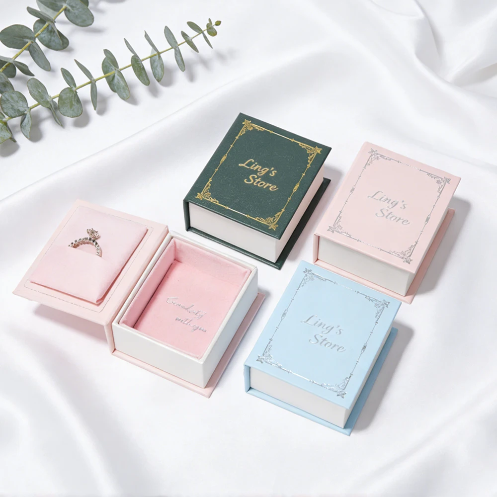 Personalized Logo Jewelry Paper Box 6.1x7.2x3cm for Ring 8.5x11x4.2cm Multi-functional Necklace Pendant Studs Earrings Box Case
Personalized Logo Jewelry Paper Box 6.1x7.2x3cm for Ring 8.5x11x4.2cm Multi-functional Necklace Pendant Studs Earrings Box Case
