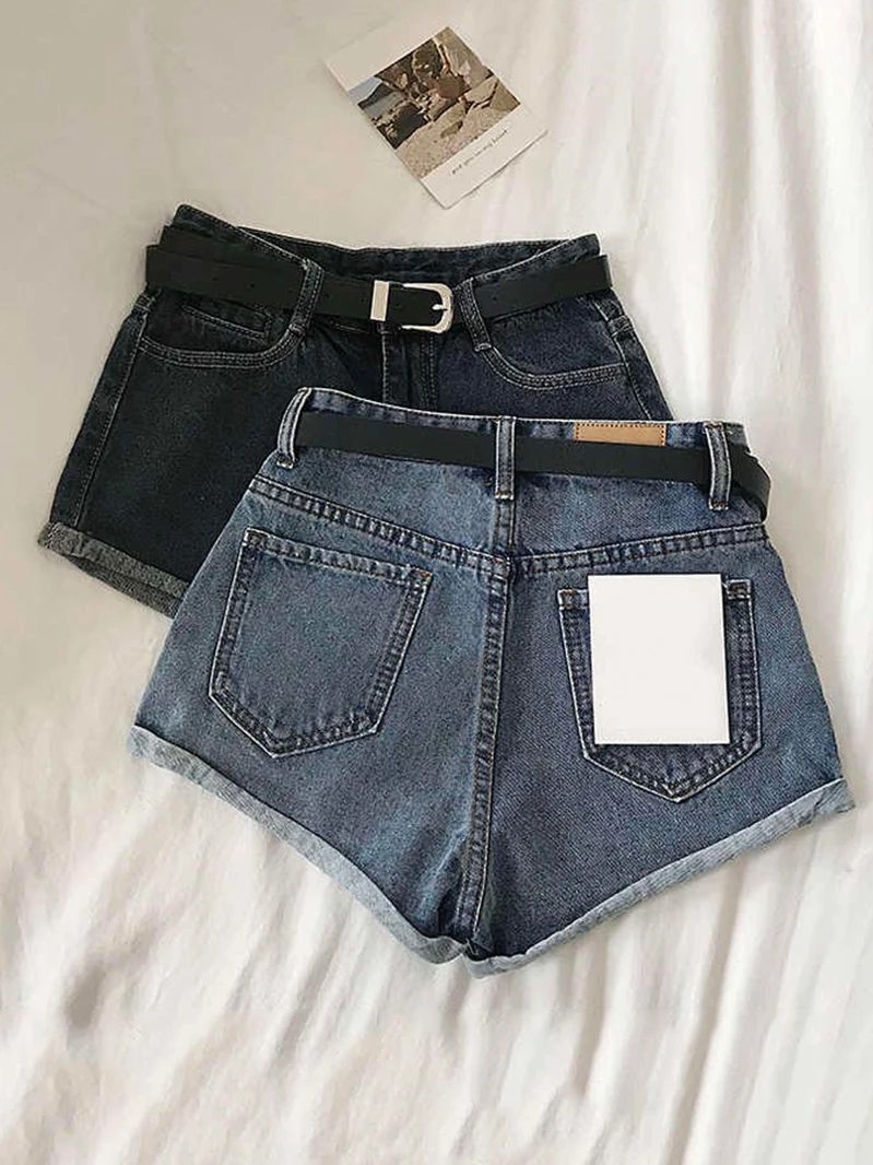 Summer 2026 Women's Loose Slimming Wide Leg Shorts High Waist Denim Shorts Casual Versatile High Waist Flared Jeans Shorts
Summer 2026 Women's Loose Slimming Wide Leg Shorts High Waist Denim Shorts Casual Versatile High Waist Flared Jeans Shorts