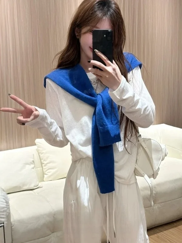 Casual Sportswear Set Women's Loose Long Sleeve round Neck T-Shirt Shoulder Wrap Three-Piece Spring Fashion Outfit
Casual Sportswear Set Women's Loose Long Sleeve round Neck T-Shirt Shoulder Wrap Three-Piece Spring Fashion Outfit