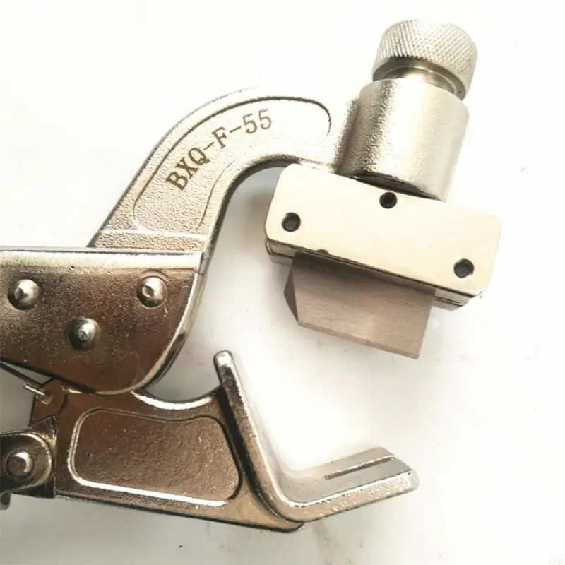 L74C Anti-Slip Wire Stripping Pliers Knife Cable Stripping Tool for DIY Work
L74C Anti-Slip Wire Stripping Pliers Knife Cable Stripping Tool for DIY Work