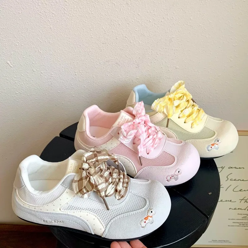 2026 Summer Model Breathable Women's Versatile Uncommon Casual Sports Shoes
2026 Summer Model Breathable Women's Versatile Uncommon Casual Sports Shoes