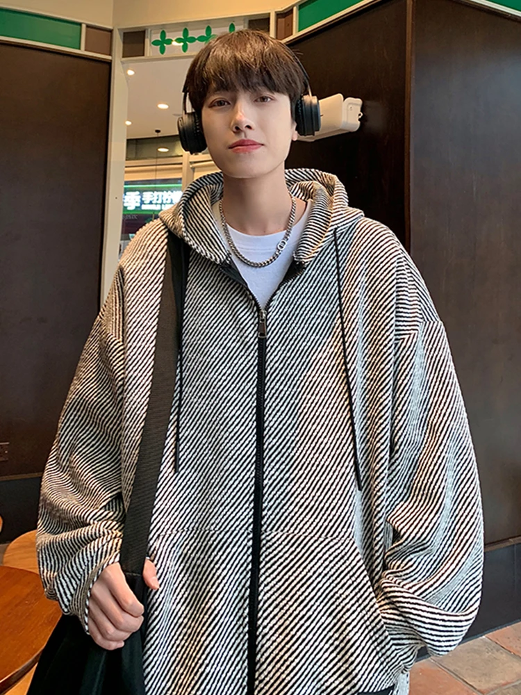 2024 Men Fashion Casual Spring Sweatshirts Hooded Cargo Jackets Men Autumn Outdoor Breathable Jacket Men Large Size C78
2024 Men Fashion Casual Spring Sweatshirts Hooded Cargo Jackets Men Autumn Outdoor Breathable Jacket Men Large Size C78
