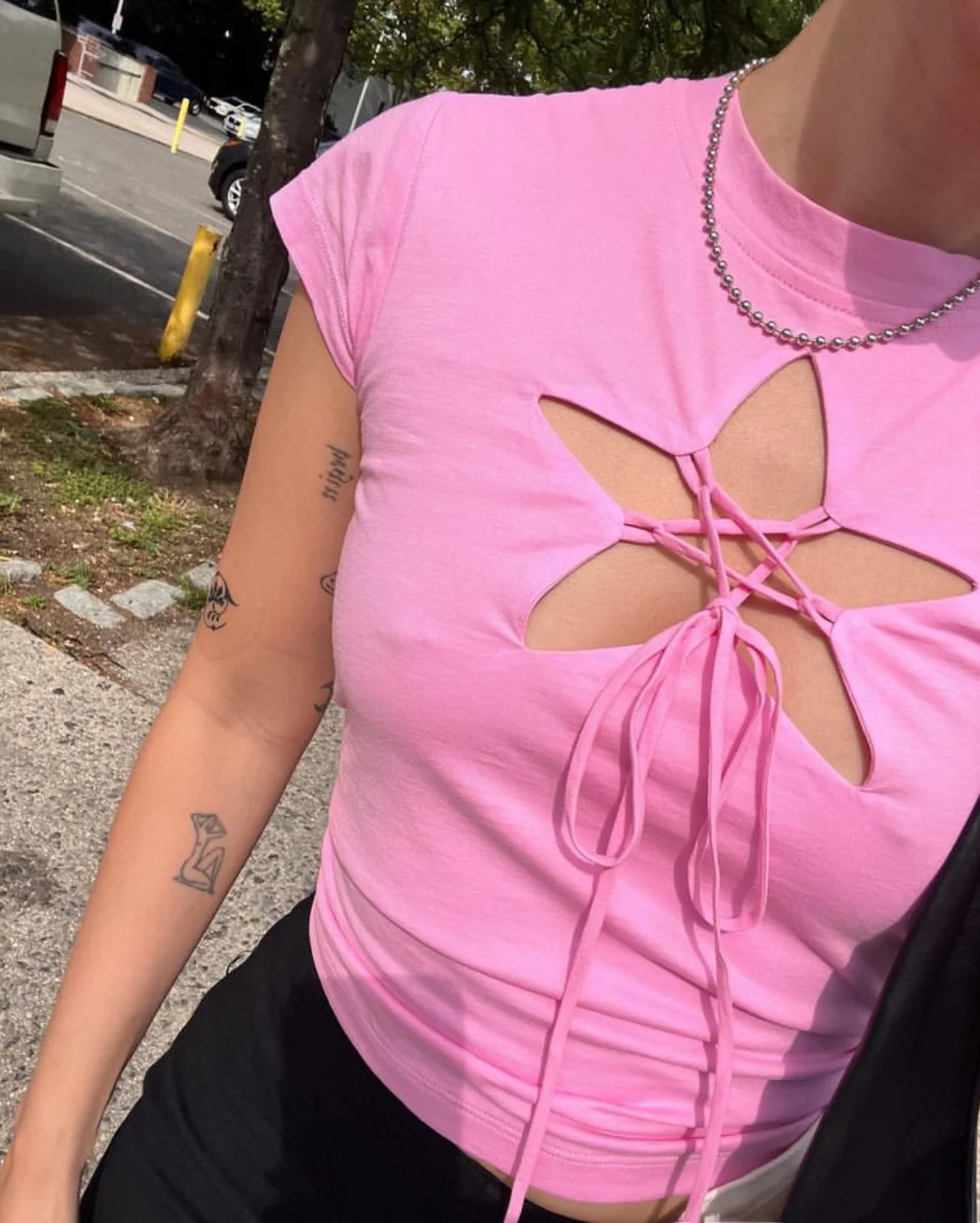Slim Fit ort Sve T-irt Pure Cotton Hollow out Summer Thin Pink Cr White Two Colors round Ne Line Design Cotton Tee
Slim Fit ort Sve T-irt Pure Cotton Hollow out Summer Thin Pink Cr White Two Colors round Ne Line Design Cotton Tee