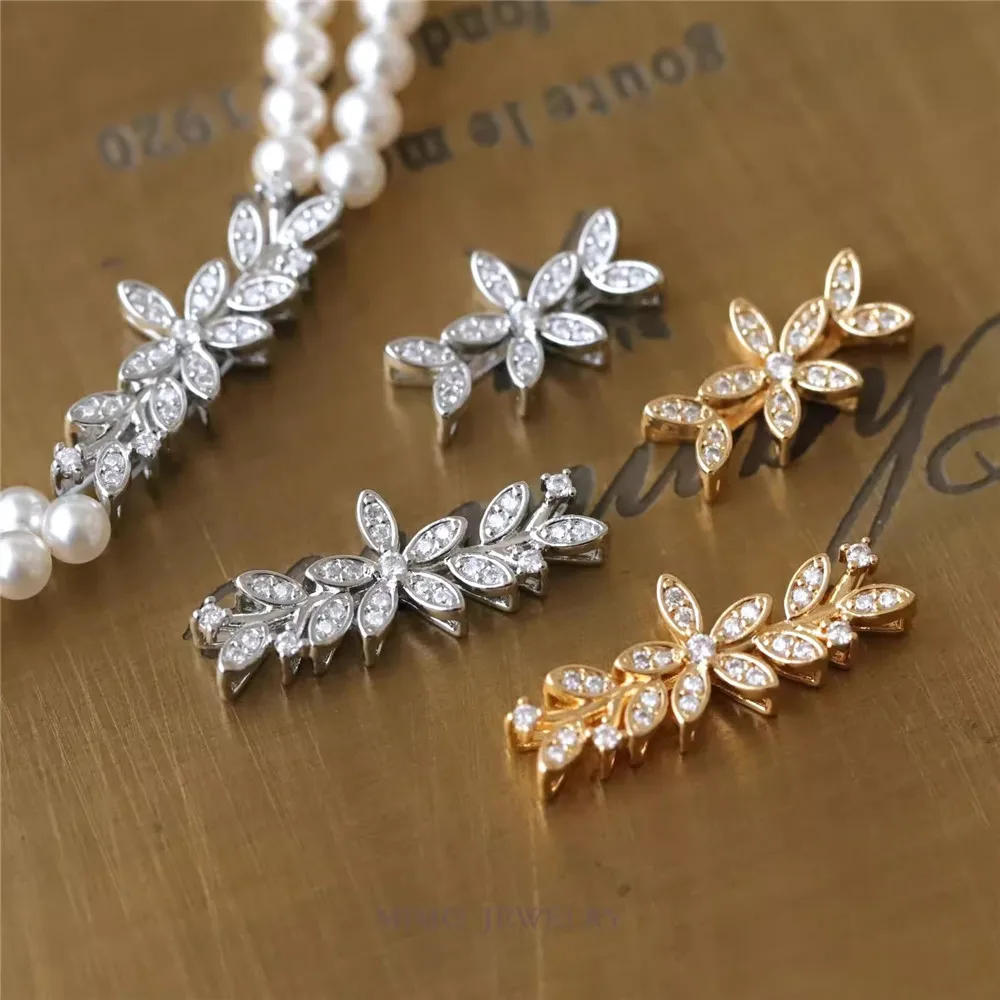 1PCS Copper-plated Real Gold Hollowed-out Flower Leaf Vine Necklace Bracelet Decorative Pendant DIY Handmade Accessory
1PCS Copper-plated Real Gold Hollowed-out Flower Leaf Vine Necklace Bracelet Decorative Pendant DIY Handmade Accessory
