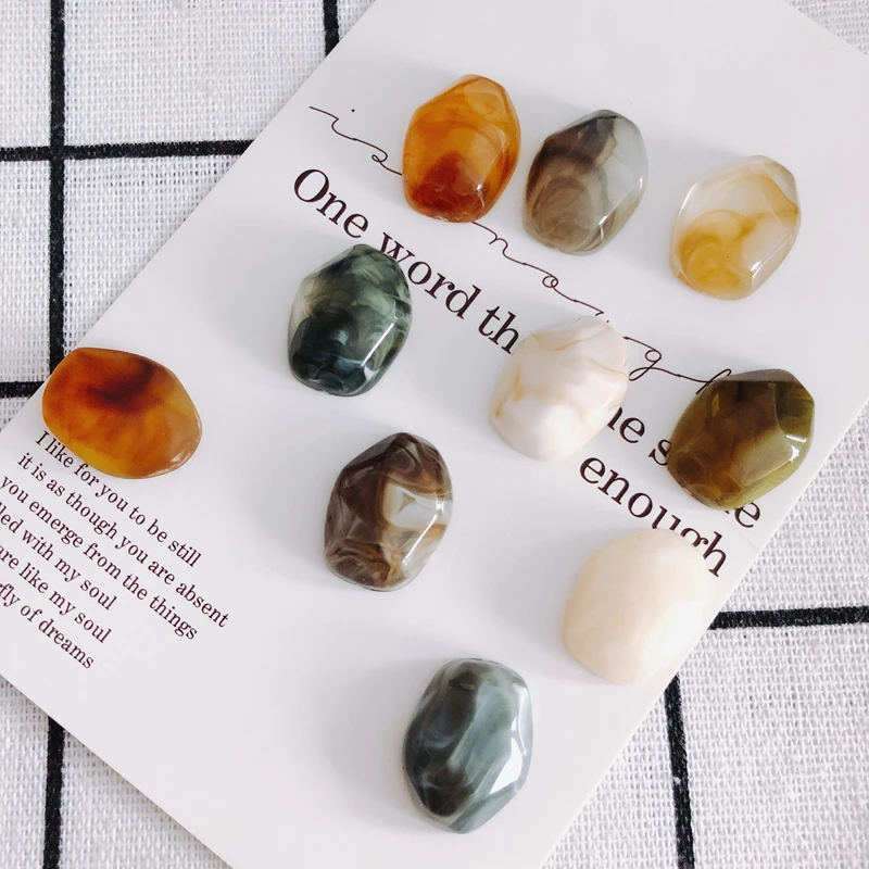 Retro Irregular Shape Blooming Semi-permeable Stone Flat Bottom Non-porous Pendant Material DIY Jewelry Accessories Wholesale
Retro Irregular Shape Blooming Semi-permeable Stone Flat Bottom Non-porous Pendant Material DIY Jewelry Accessories Wholesale