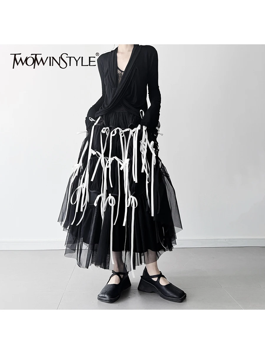 TWOTWINSTYLE хитовые цвета, сетчатые свободные юбки Lae Up для женщин, темпераментные минималистичные юбки с высокой талией, женский модный стиль
TWOTWINSTYLE хитовые цвета, сетчатые свободные юбки Lae Up для женщин, темпераментные минималистичные юбки с высокой талией, женский модный стиль