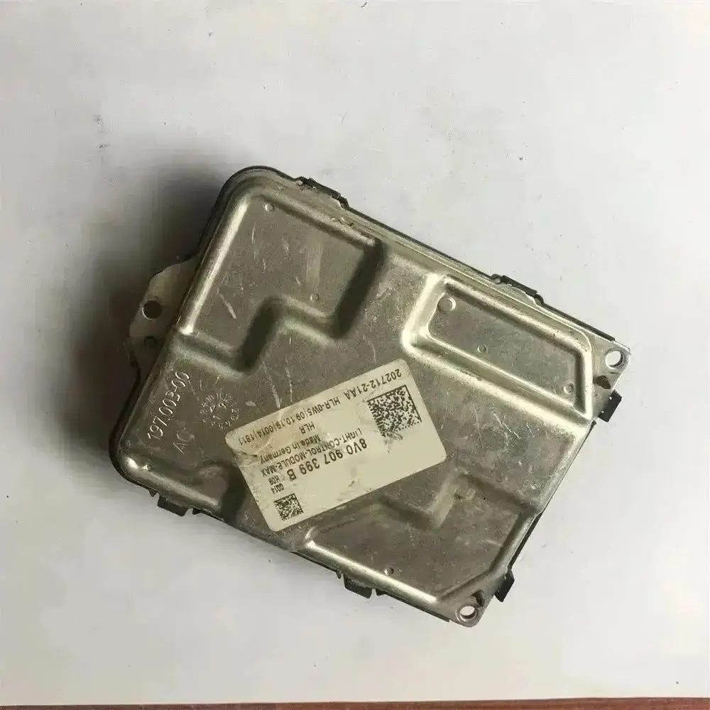 8V0 907 399 Оригинальный ксеноновый блок управления для Touran Golf 7 Tiguan Arteon 17-21
8V0 907 399 Оригинальный ксеноновый блок управления для Touran Golf 7 Tiguan Arteon 17-21