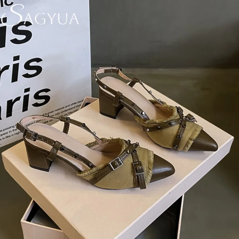 Women Canvas High Heels Shoes Woman Pointed Toe Heeled Sandals 2025 Fashion Summer Shallow Dress Sexy Pumps Designer Sandalias
Women Canvas High Heels Shoes Woman Pointed Toe Heeled Sandals 2025 Fashion Summer Shallow Dress Sexy Pumps Designer Sandalias