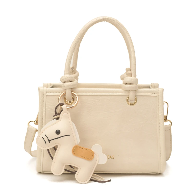 Stylish Classic Paris Diaper Bag For Women Designer Leather Crossbody Handbag Luxury Large Capacity Elegant Fashionable Tote
Stylish Classic Paris Diaper Bag For Women Designer Leather Crossbody Handbag Luxury Large Capacity Elegant Fashionable Tote