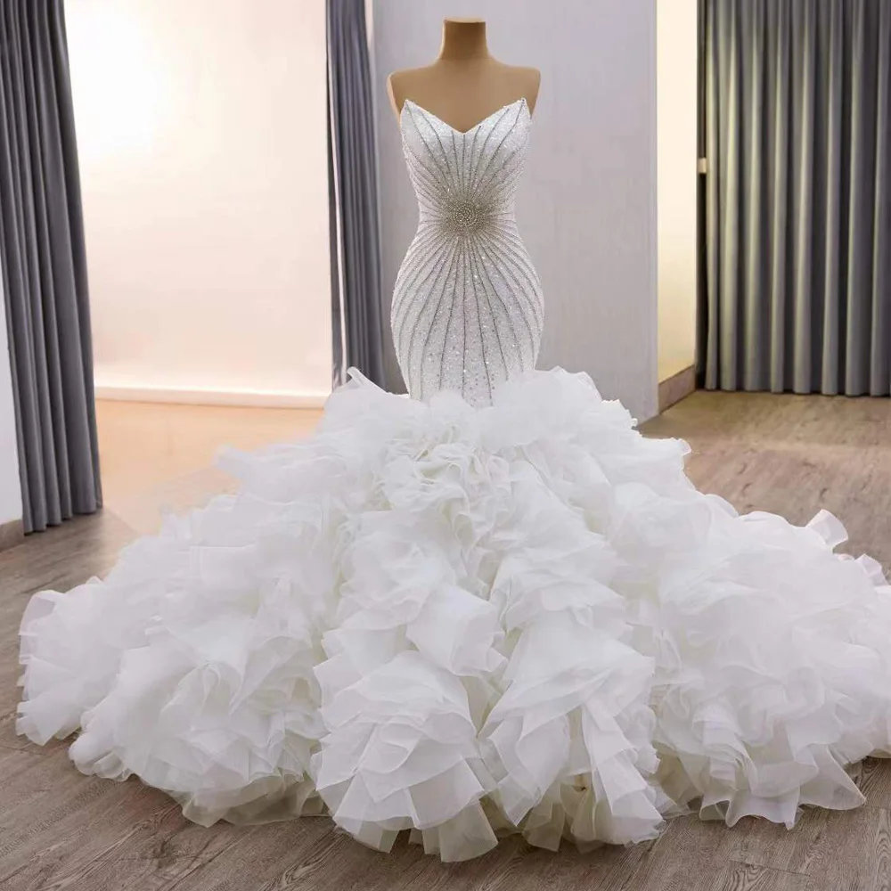 Suknie ślubne Sleeveless Sweetheart Beading Crystal Wedding Dress Lace Up Back Bridal Dress vestido de novia
Suknie ślubne Sleeveless Sweetheart Beading Crystal Wedding Dress Lace Up Back Bridal Dress vestido de novia