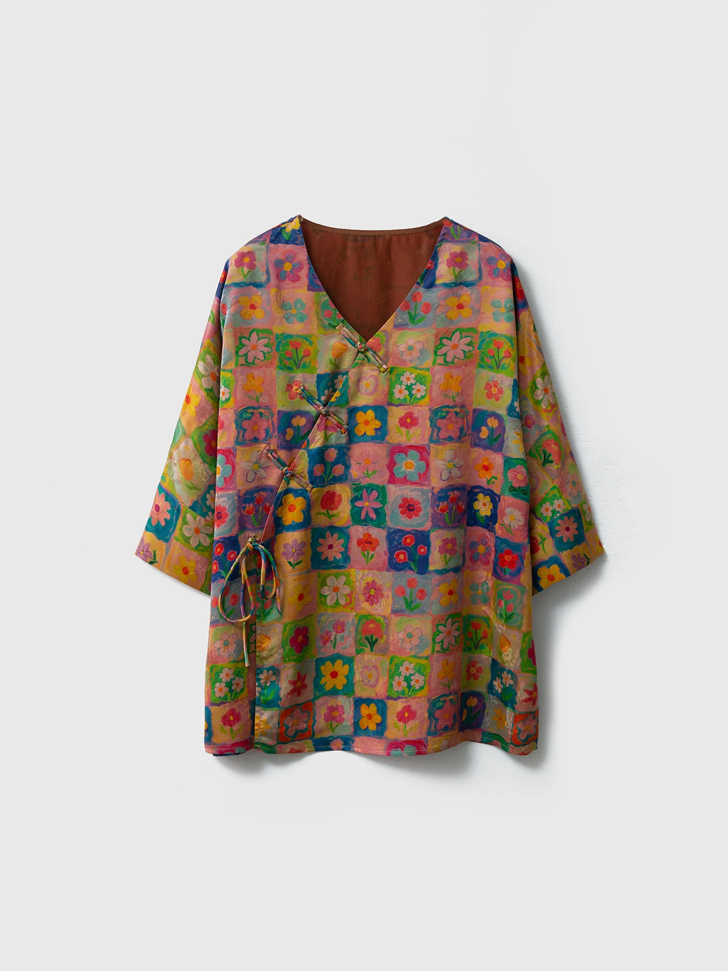 SILVIYE 100% Silk Floral Print Loose Top Long Sleeve V-Neck Casual Style Women's T-Shirt Plant Pattern Summer Wear
SILVIYE 100% Silk Floral Print Loose Top Long Sleeve V-Neck Casual Style Women's T-Shirt Plant Pattern Summer Wear