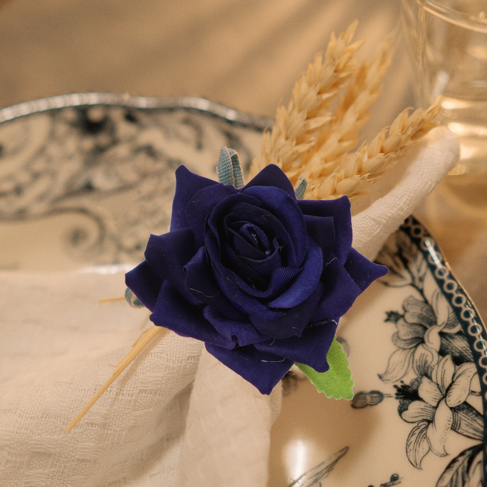 4 Pcs Ring Artificial Serviette Ring Rose Flower Table Buckle Wedding Party Valentine Dining Serviette Holder Decor
4 Pcs Ring Artificial Serviette Ring Rose Flower Table Buckle Wedding Party Valentine Dining Serviette Holder Decor