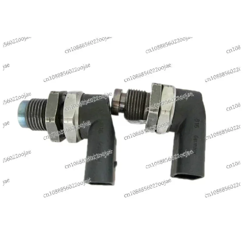genuine common rail pressure sensor 13537787167,0 281 002 497,1353 7787 167,0281002497
genuine common rail pressure sensor 13537787167,0 281 002 497,1353 7787 167,0281002497