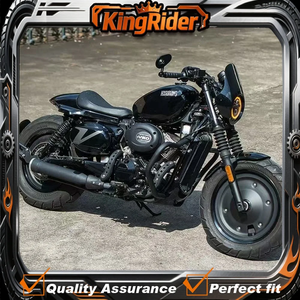 HYOSUNG GV300S Modified with M-style tilt handlebars, low handlebars, and HYOSUNG handlebar-side rearview mirrors.
HYOSUNG GV300S Modified with M-style tilt handlebars, low handlebars, and HYOSUNG handlebar-side rearview mirrors.