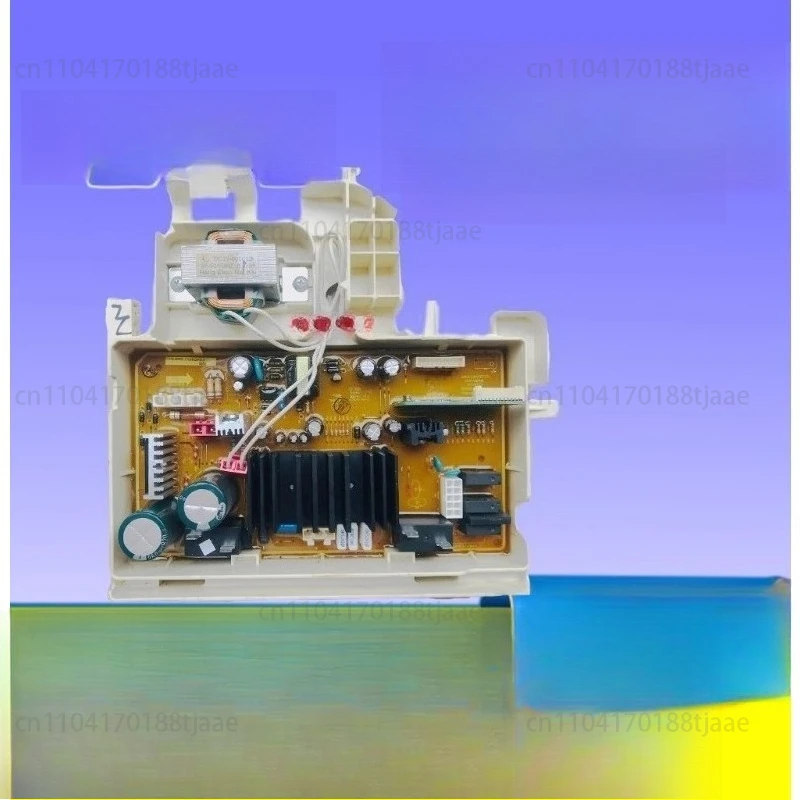 Компьютерная плата барабанной стиральной машины DC92-00951C, материнская плата
Компьютерная плата барабанной стиральной машины DC92-00951C, материнская плата