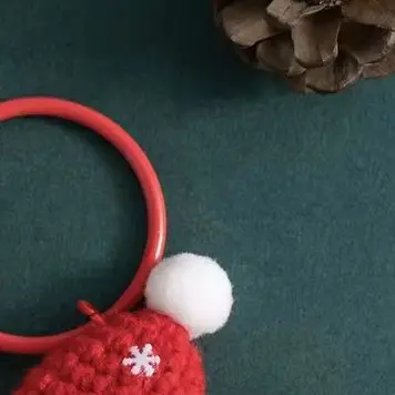 Плюшевый шерстяной брелок ручной работы, вязаный крючком Санта-Клаус, кулон, милая сумка, очаровательный рождественский подарок, орнамент 2026
Плюшевый шерстяной брелок ручной работы, вязаный крючком Санта-Клаус, кулон, милая сумка, очаровательный рождественский подарок, орнамент 2026