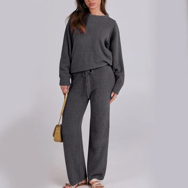 Women’s Casual Plush Pajamas Sets Autumn Winter Fashion Solid Color Long Sleeve Tops Trousers 2 Pieces Set Female Home Clothes
Women’s Casual Plush Pajamas Sets Autumn Winter Fashion Solid Color Long Sleeve Tops Trousers 2 Pieces Set Female Home Clothes