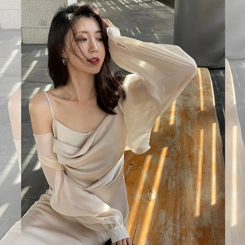 Women's Summer Thin Top Sun Protection Clothes Shoulder Baring Cover up Cardigan with Belt Pure Color Batwing Sleeve
Women's Summer Thin Top Sun Protection Clothes Shoulder Baring Cover up Cardigan with Belt Pure Color Batwing Sleeve