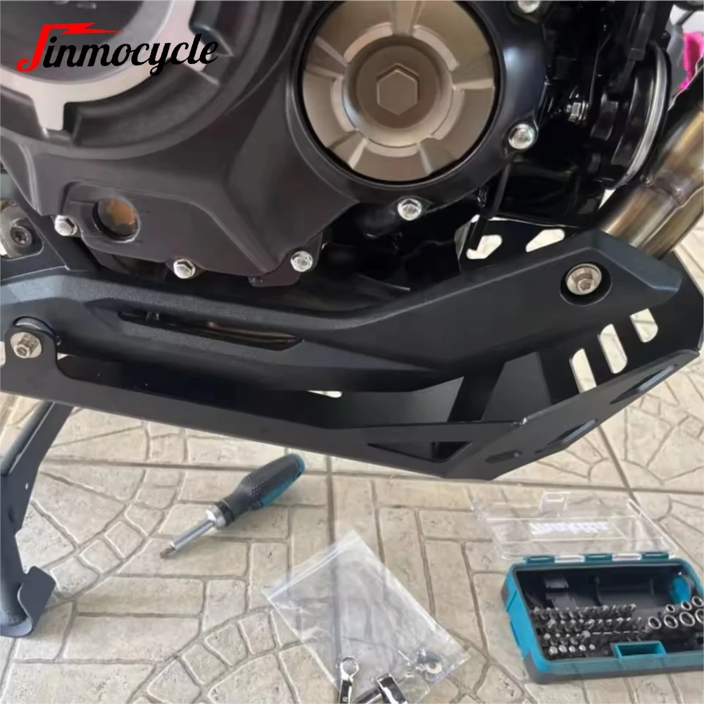 For VOGE Valico DS525X 525DSX DSX 525 2023 2024 2025 Belly Pan Cover Skid Plate Bash Frame Guard Under Engine Protection Cover
For VOGE Valico DS525X 525DSX DSX 525 2023 2024 2025 Belly Pan Cover Skid Plate Bash Frame Guard Under Engine Protection Cover