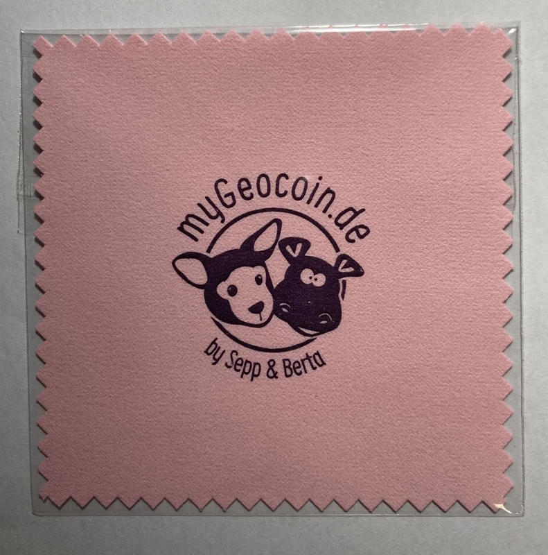 100pcs Emboss Custom LOGO 8*8cm Silver Polish opp bags Cloth for silver Jewelry Cleaner Blue Microfiber suede fabric material
100pcs Emboss Custom LOGO 8*8cm Silver Polish opp bags Cloth for silver Jewelry Cleaner Blue Microfiber suede fabric material