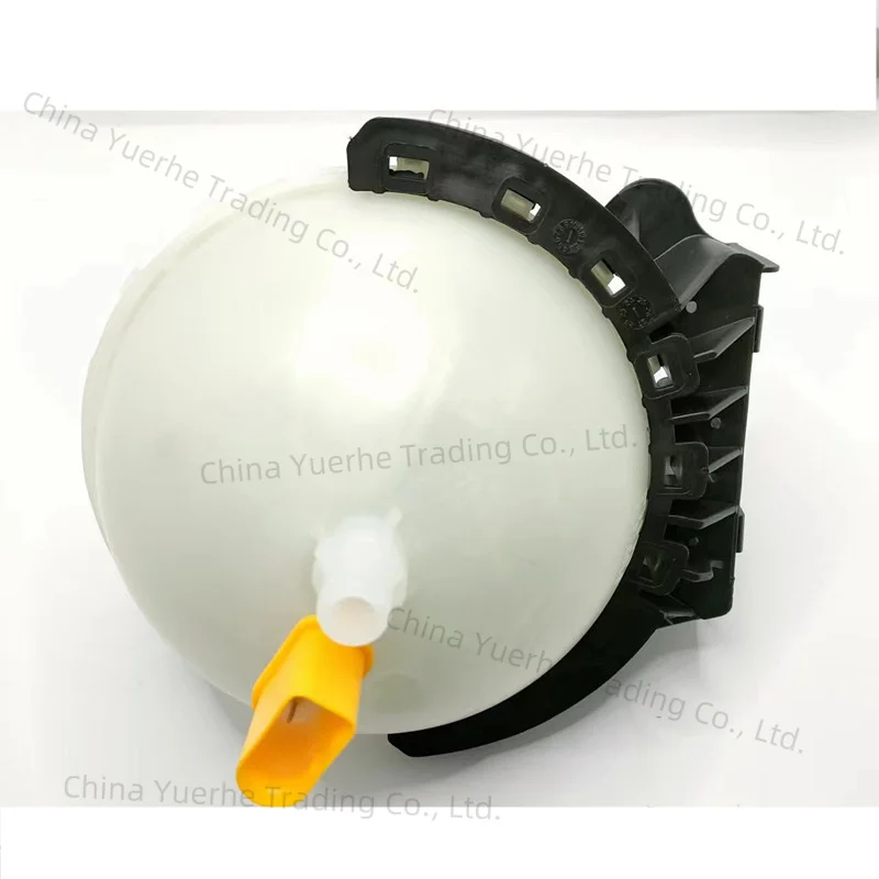 17137609469 Coolant Water Tank For BMW 3 F30 F80 318d 320d 325d 328i 330d 335i 340i 11-18 OE 11537793373 17110141325 17111712788
17137609469 Coolant Water Tank For BMW 3 F30 F80 318d 320d 325d 328i 330d 335i 340i 11-18 OE 11537793373 17110141325 17111712788