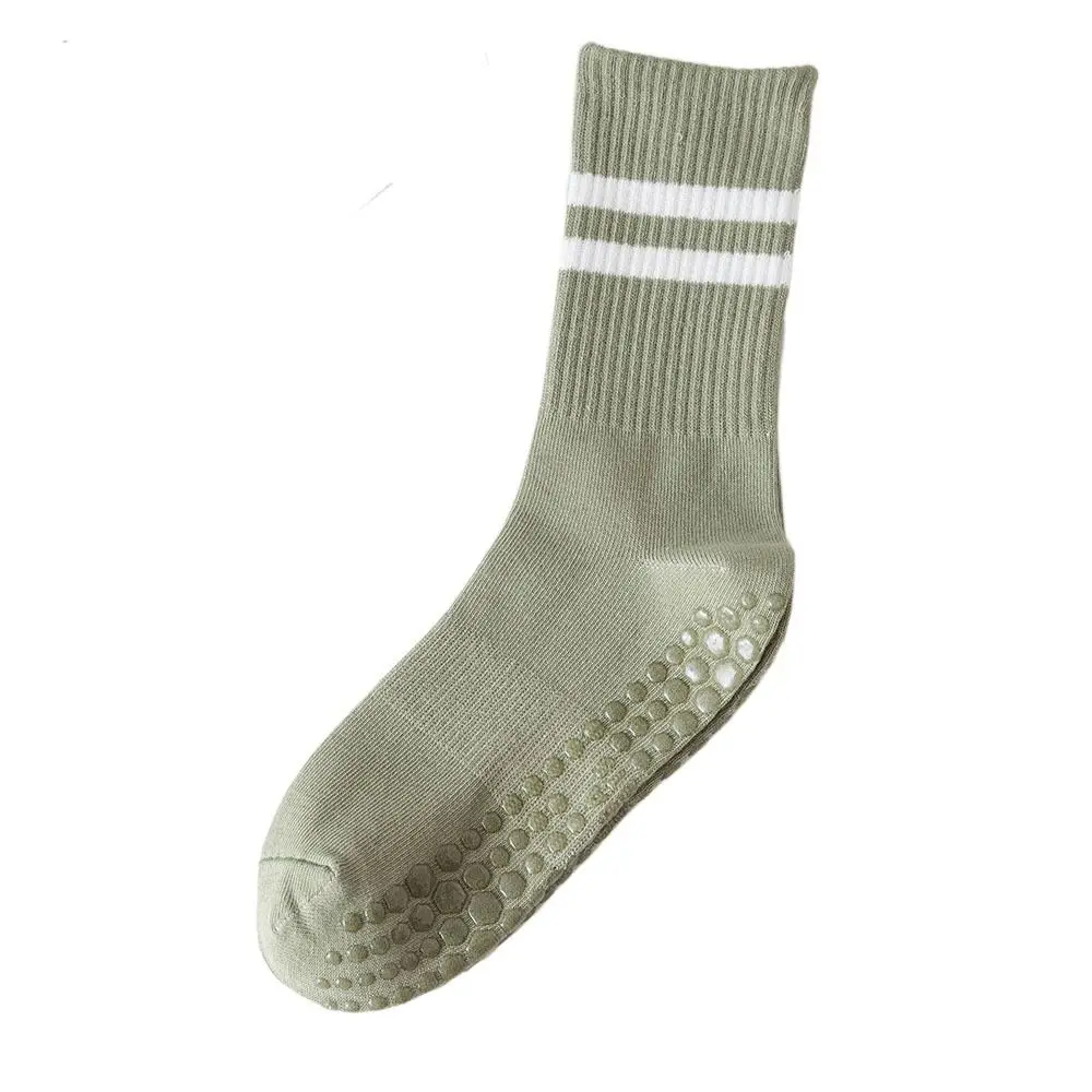 Cotton Yoga Socks Mid-tube Bottom Professional Gym Floor Socks Silicone Non-slip Stocking Fitness Socks Sports
Cotton Yoga Socks Mid-tube Bottom Professional Gym Floor Socks Silicone Non-slip Stocking Fitness Socks Sports