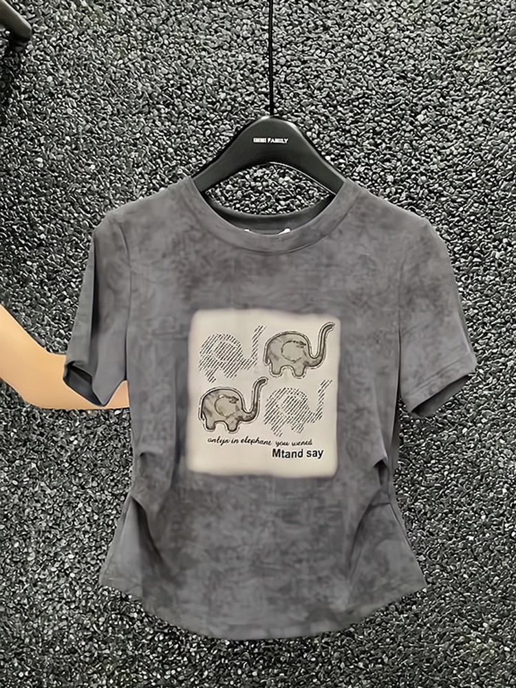 Summer 2025 Women's ey Printed ort Sve T-irt Waist-Cinching American Sle Unique Design Commute Faion Korean Sle
Summer 2025 Women's ey Printed ort Sve T-irt Waist-Cinching American Sle Unique Design Commute Faion Korean Sle