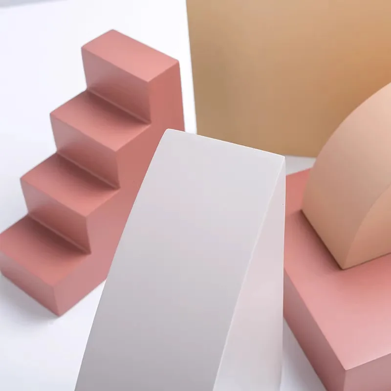 Geometric pink resin ornaments, home entrance window decoration, home soft decoration
Geometric pink resin ornaments, home entrance window decoration, home soft decoration