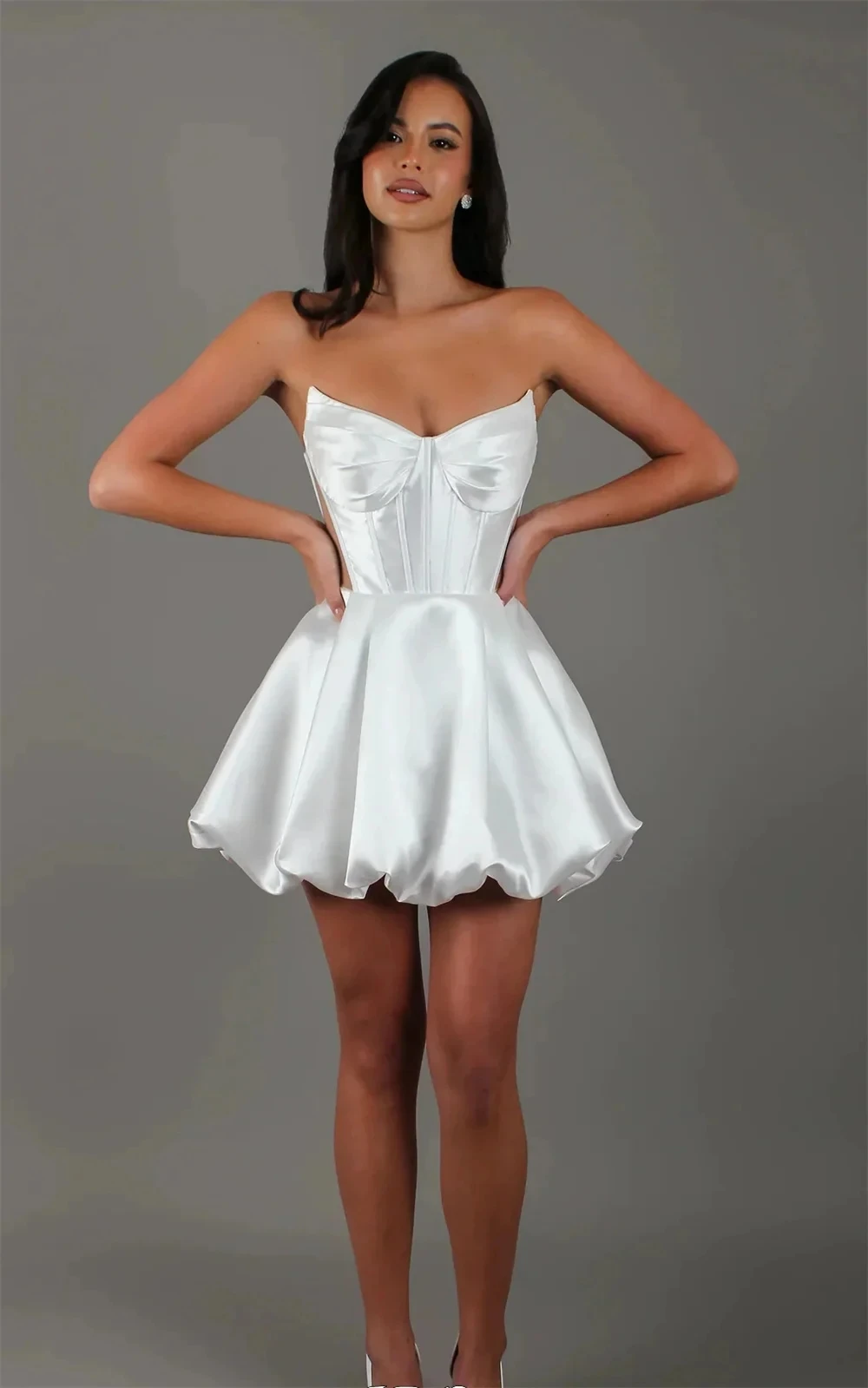 New White Short Prom Party Dress 2026 Sweetheart Corset Sleeveless Satin Evening Party Gown Birthday Dresses Robe De Soriee
New White Short Prom Party Dress 2026 Sweetheart Corset Sleeveless Satin Evening Party Gown Birthday Dresses Robe De Soriee