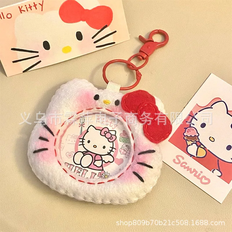 Sanrio Kawaii персонаж мультфильма HelloKitty DIY материал сумка из нетканого материала милый котенок держатель для карт детский кулон
Sanrio Kawaii персонаж мультфильма HelloKitty DIY материал сумка из нетканого материала милый котенок держатель для карт детский кулон