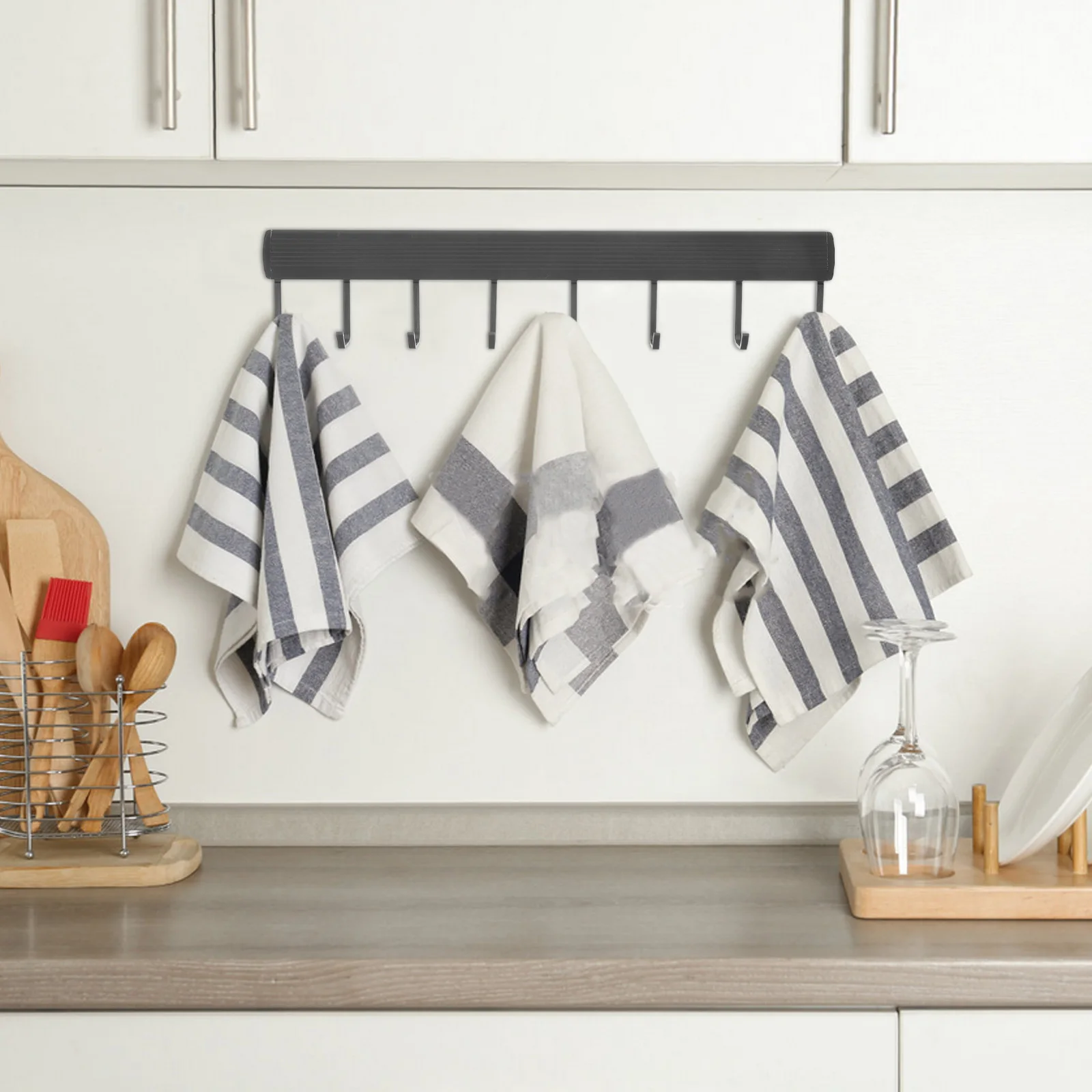 8 Hooks Non Drilling Wall Hanging Rack Kitchen Bathroom Cabinet Shower Coat Towel Hanger Space Saver Adjustable Stylish
8 Hooks Non Drilling Wall Hanging Rack Kitchen Bathroom Cabinet Shower Coat Towel Hanger Space Saver Adjustable Stylish