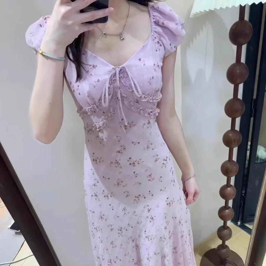 【New style】Beautiful V-neck floral French dress for women's summer new style temperament waist waist slimming holiday long dres
【New style】Beautiful V-neck floral French dress for women's summer new style temperament waist waist slimming holiday long dres