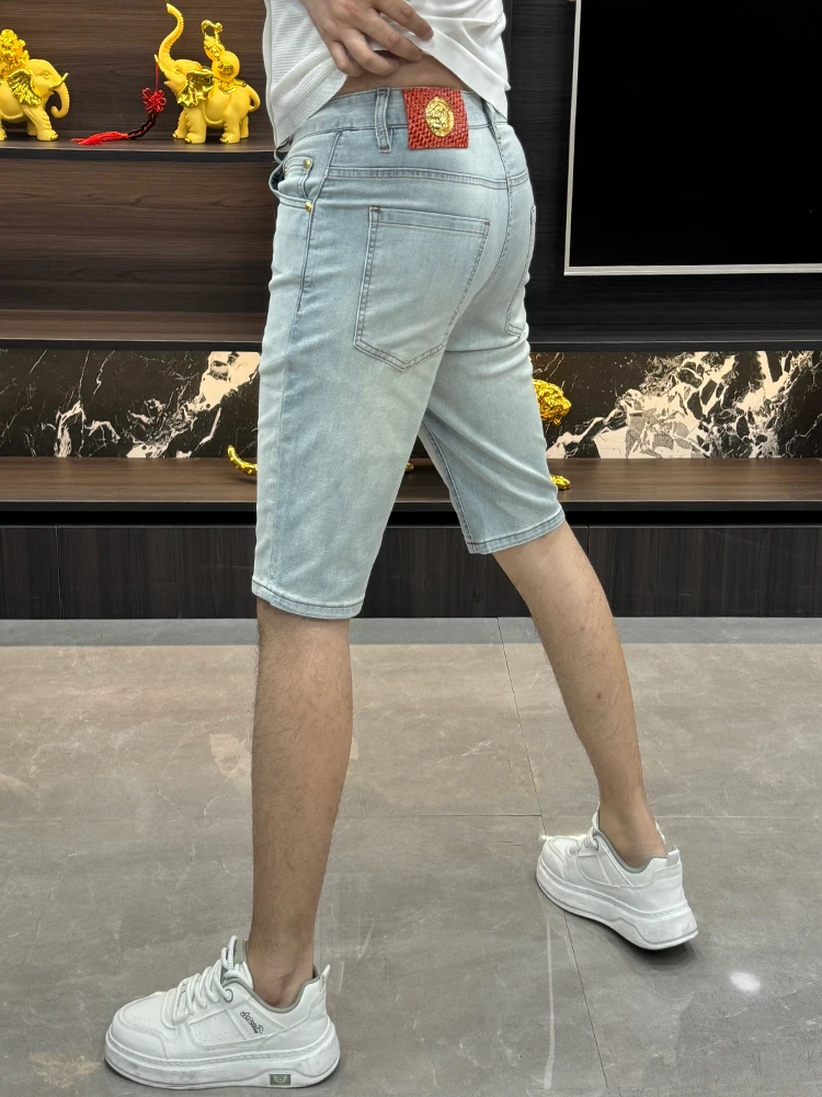 Youthful Straight Leg Men's Short Jeans Summer Fashion Slim Fit Five-Quarter Pants Versatile Blue Cotton Polyester Blend
Youthful Straight Leg Men's Short Jeans Summer Fashion Slim Fit Five-Quarter Pants Versatile Blue Cotton Polyester Blend