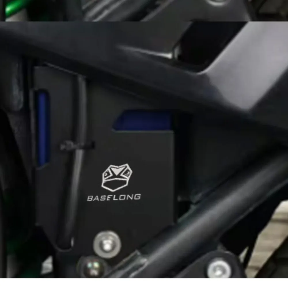 For Kawasaki KLR 650 KLR650 2008 2009 2010 2011 2012 2013 2014 2015 2016 2017 2018 Motorcycle CNC Aluminum Battery Guard Cover
For Kawasaki KLR 650 KLR650 2008 2009 2010 2011 2012 2013 2014 2015 2016 2017 2018 Motorcycle CNC Aluminum Battery Guard Cover
