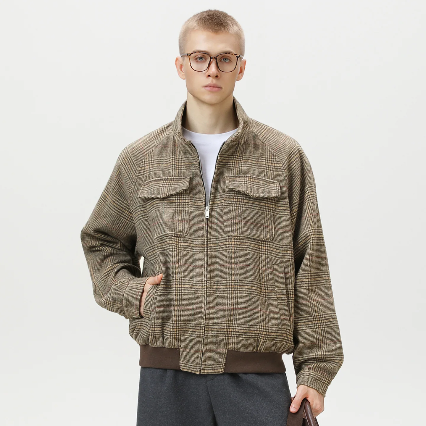 Autumn Stand - Up Collar Short & Loose Fit Plaid Jacket with Double Pockets Classic Retro Plaid Warm Jacket 
Autumn Stand - Up Collar Short & Loose Fit Plaid Jacket with Double Pockets Classic Retro Plaid Warm Jacket